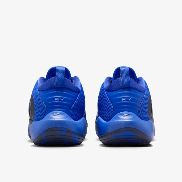 Nike IsoFly Basketball Sneakers - Picture 2 of 4